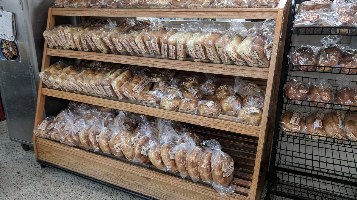Bakery Roy-Al – bakery in South Petherton, Crewkerne